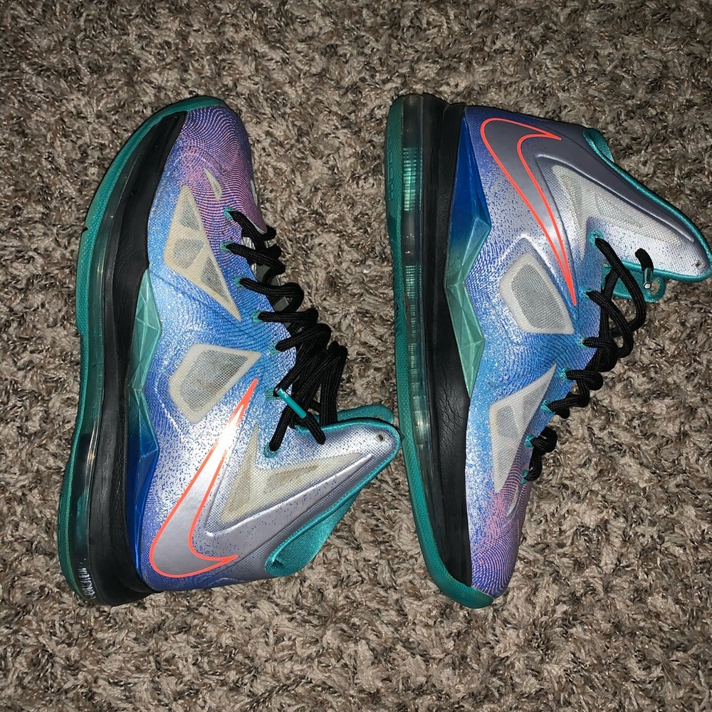 LeBron James shoes